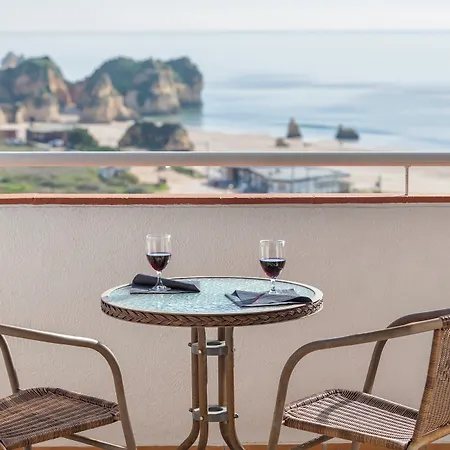 Atlantico Appartement 3*