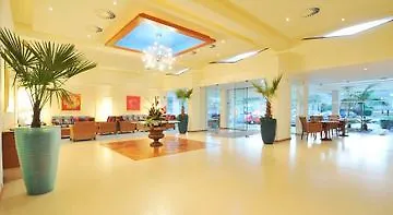 아파트 Atlantico 3*